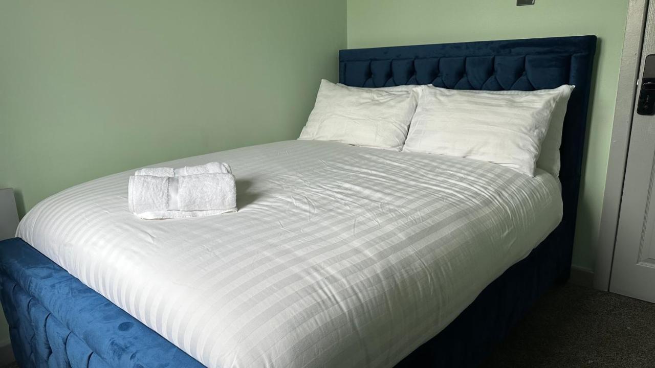 Homestay In Уолсал Екстериор снимка