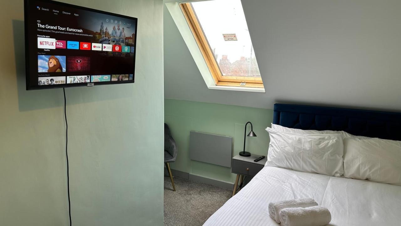 Homestay In Уолсал Екстериор снимка