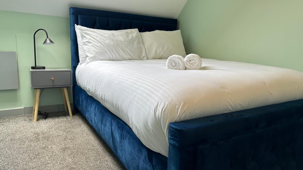 Homestay In Уолсал Екстериор снимка